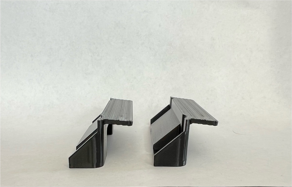 halter-fuer-m-technik-2-heckspoiler-fuer-bmw-e30-seitenansicht